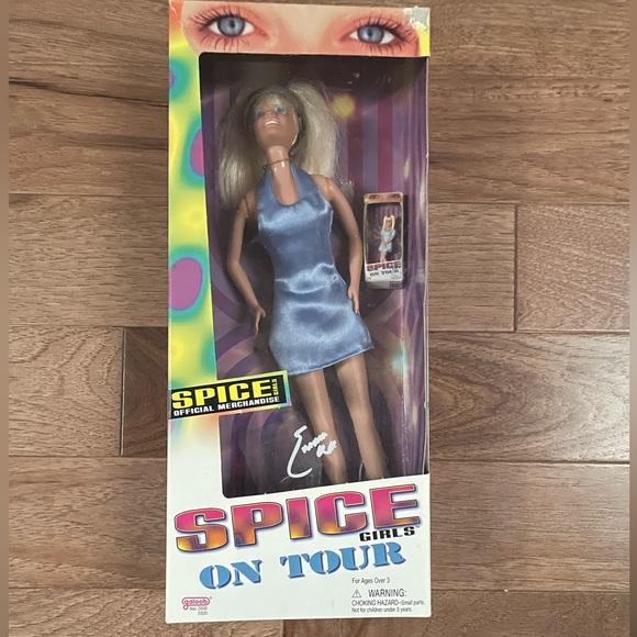 Bundle- Spice Girls on Tour Dolls - Picture 4 of 6